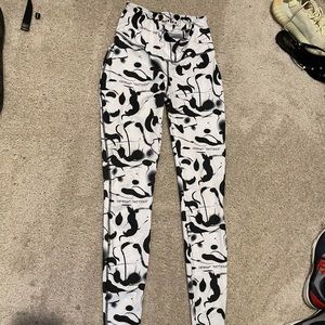 2 piece off- white set.